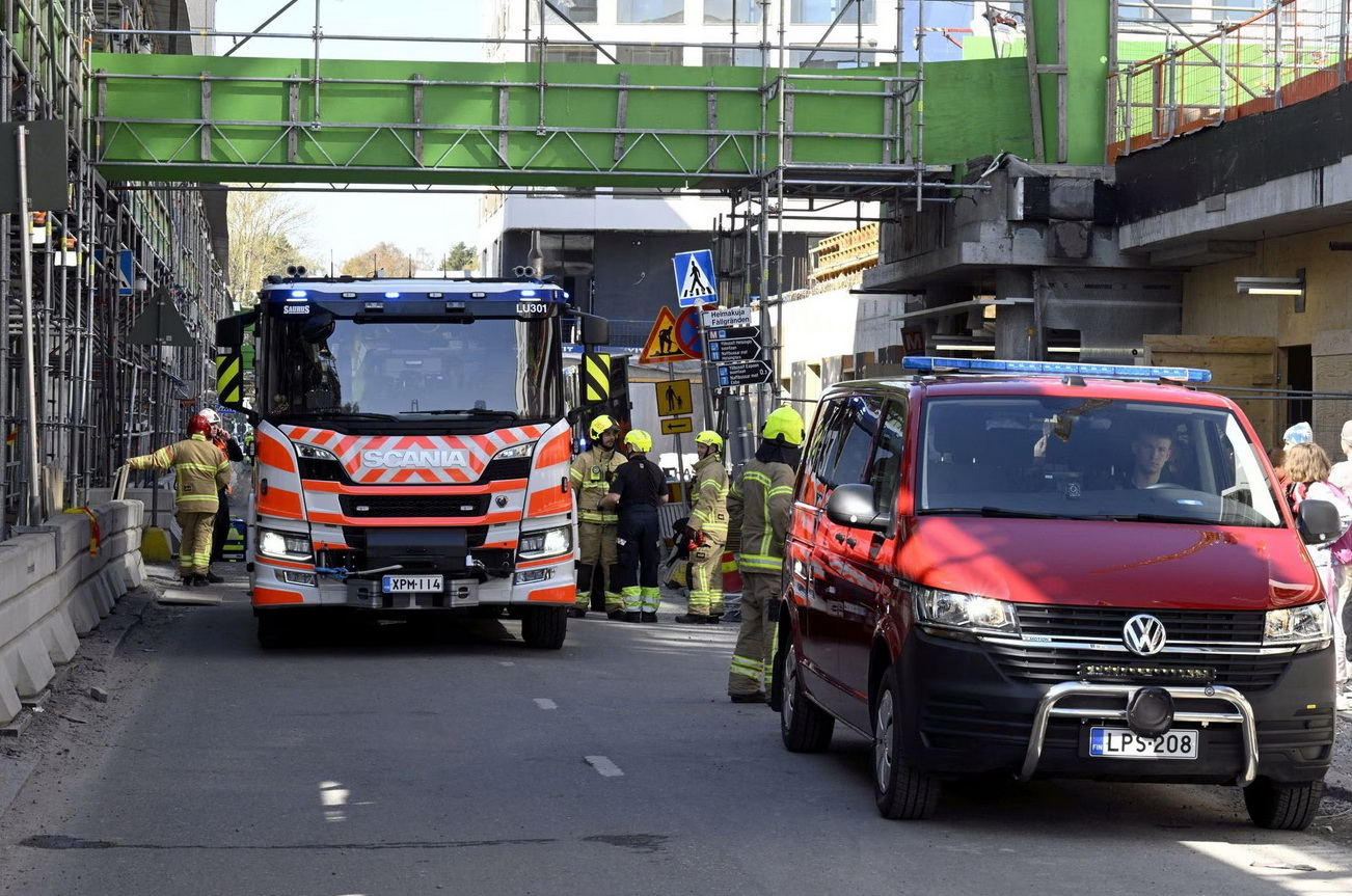 Školska djeca povrijeđena u urušavanju pješačkog mosta u Finskoj