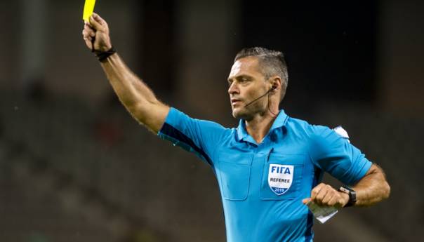 Skomina prozvao UEFA-u i FIFA-u: Ne bi trebalo miješati sport i politiku