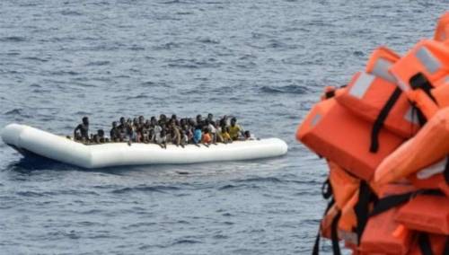 Skoro 700 migranata prešlo kanal La Manche u jednom danu