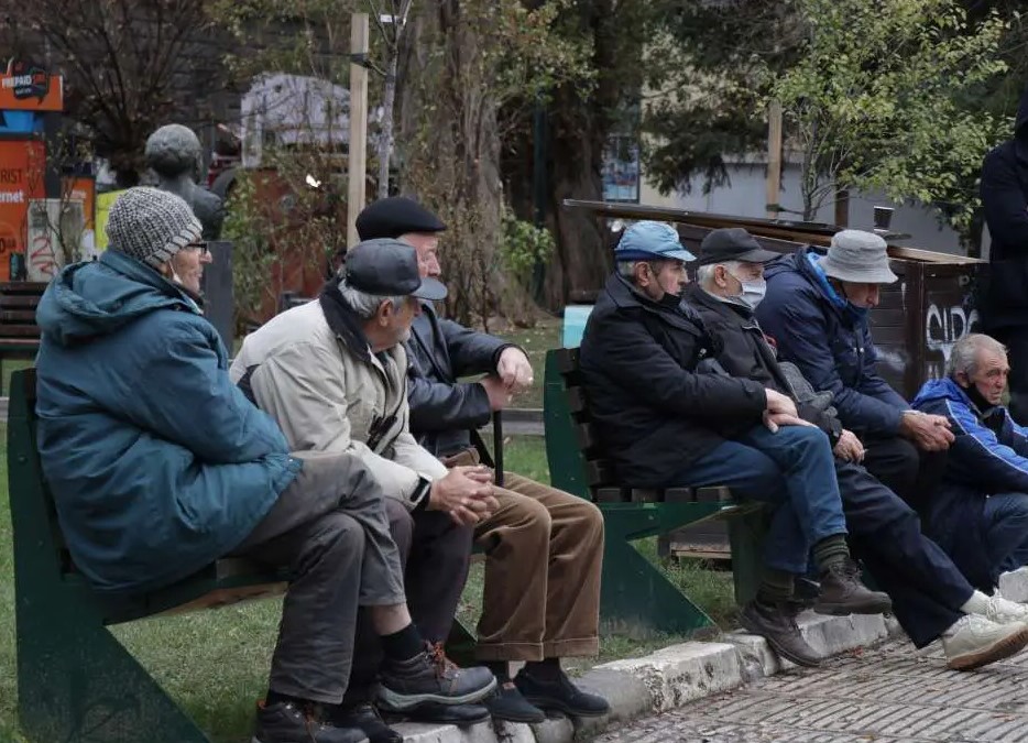 Skoro osam hiljada penzionera u FBiH stariji od 90 godina