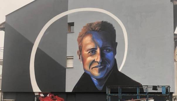 Skoro završen mural Michaelu Schumacheru u Sarajevu