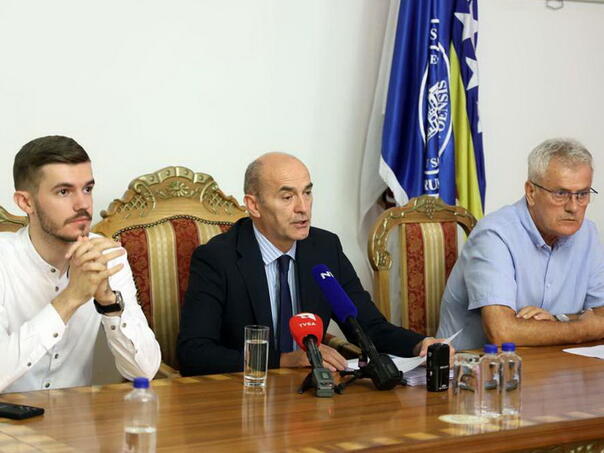 Škrijelj: Kantonalno ministarstvo zaustavlja proces napretka Univerziteta u Sarajevu