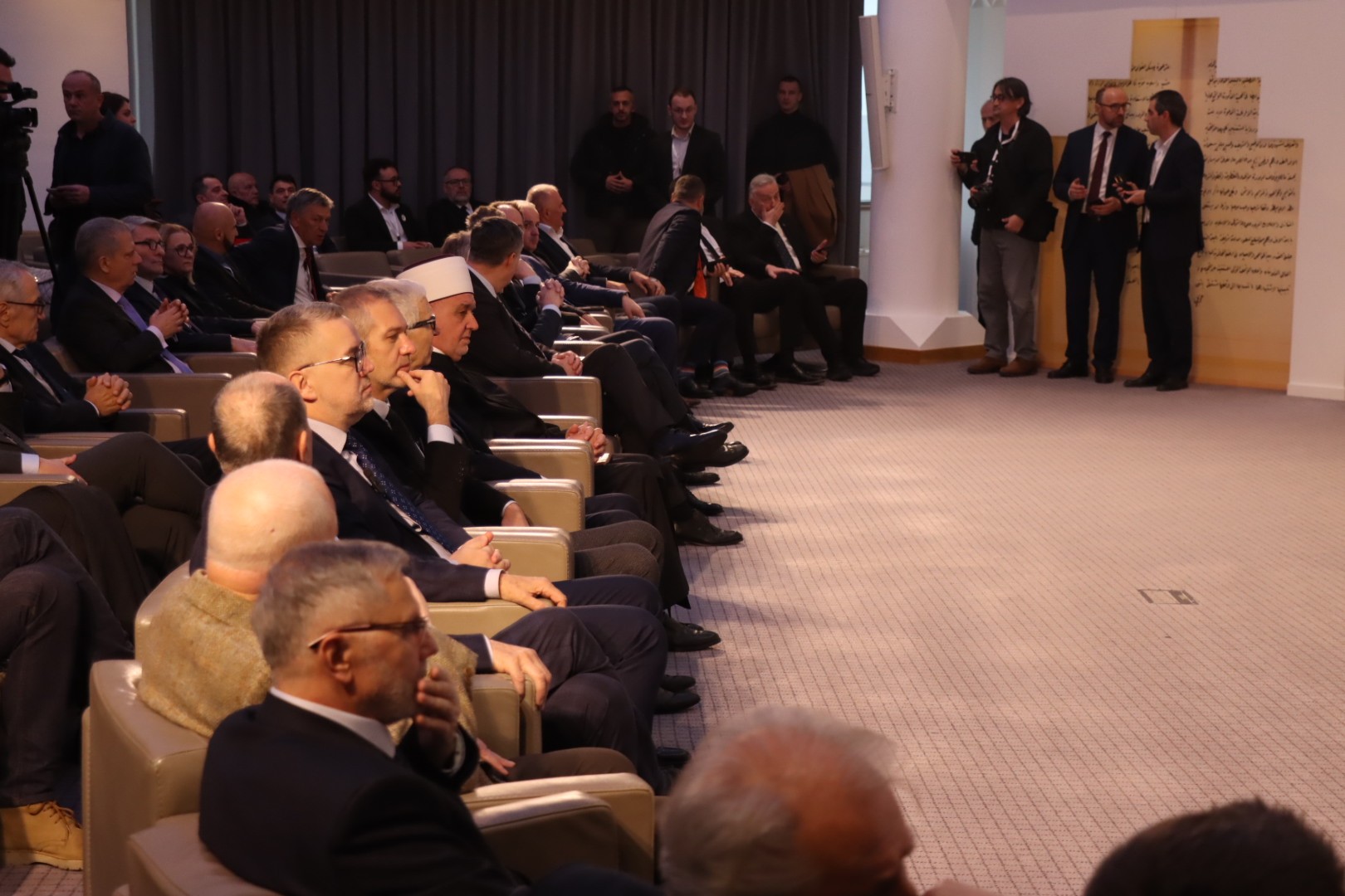 Skup bošnjačkih lidera: Pogledajte ko je došao na potpisivanje izjave