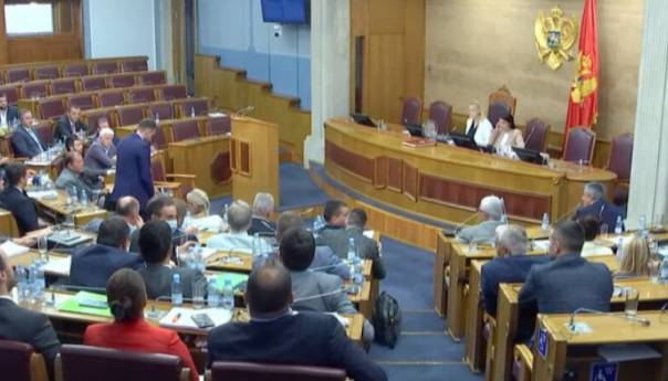 Skupština Crne Gore glasa o nepovjerenju vladi Abazovića