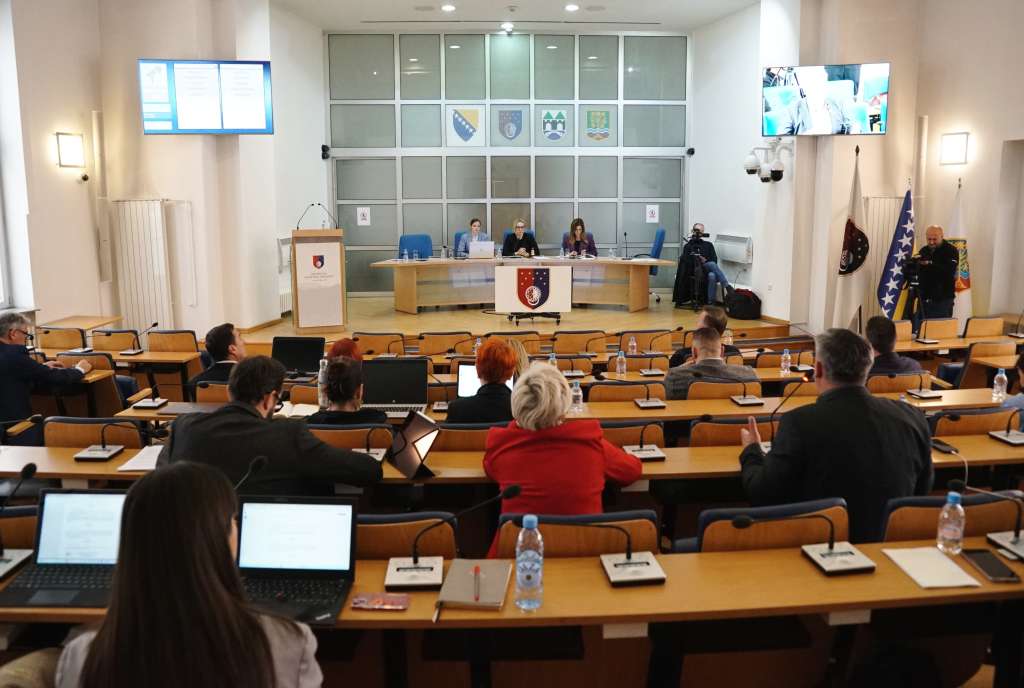 Skupština KS donijela Odluku o privremenom finansiranju potreba KS za tri mjeseca