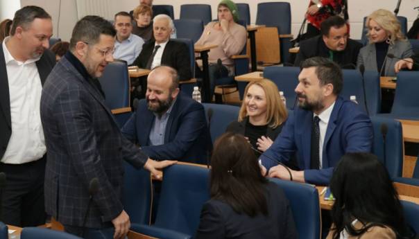 Pala Vlada KS: Skupština izglasala nepovjerenje