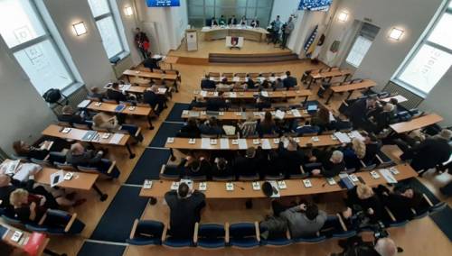Skupština KS o mjerama za suzbijanje širenja pandemije