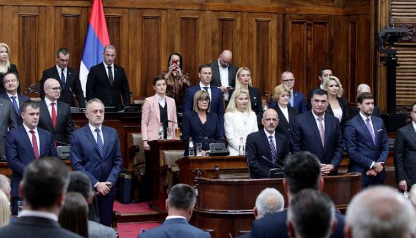 Skupština Srbije izabrala novu vladu