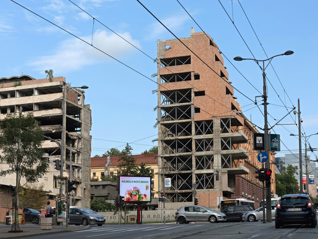 Skupština Srbije raspravlja o "lex specialisu" za zgradu Generalštaba