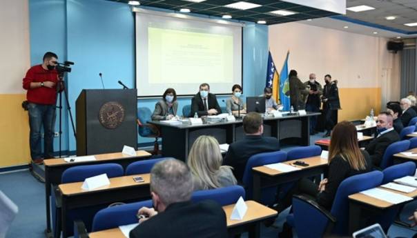 Skupština TK predložila COVID mjere zbog pogoršane epidemiološke situacije