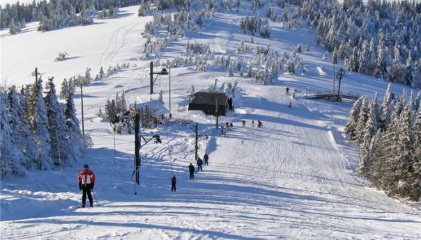 Slaba posjeta skijalištima u Sloveniji