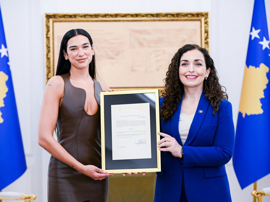 Slavna pjevačica Dua Lipa dobila kosovsko državljanstvo