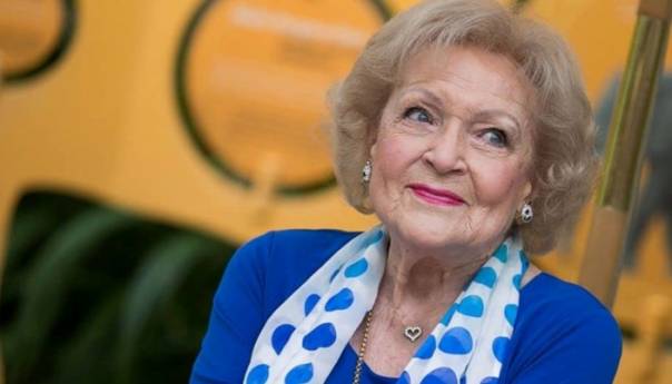 Slavni se opraštaju od legendarne Betty White: Niko joj nije bio sličan