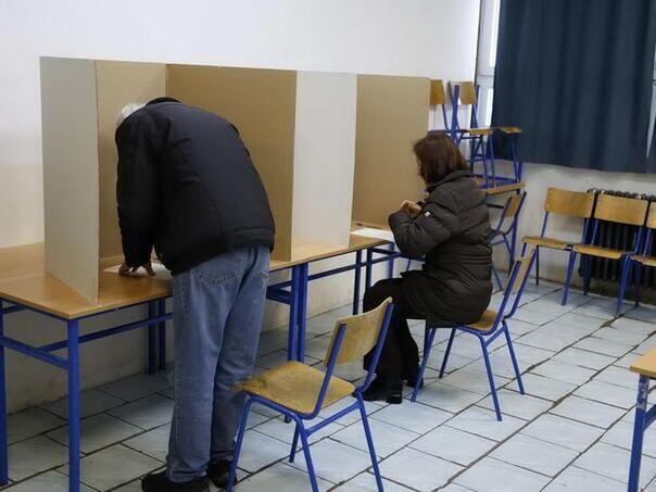 Na glasačkom mjestu u RS do 15 sati niko nije glasao