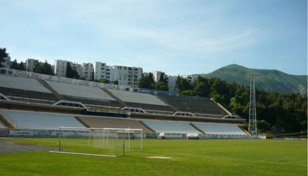 Sloboda dočekuje Sarajevo, Zrinjski Tuzla City