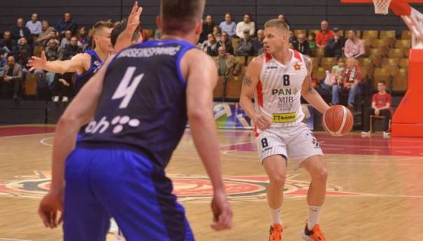 Sloboda nadigrala Sparse, Borac slavio u Trebinju