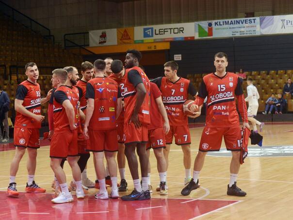 Sloboda u Mejdanu "lovi" izjednačenje i majstoricu protiv KK Sutjeske