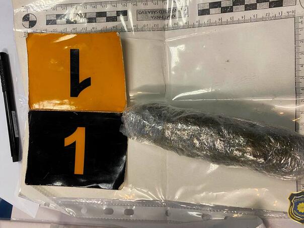 Slobode lišena dva lica iz Sarajeva, pronađena droga