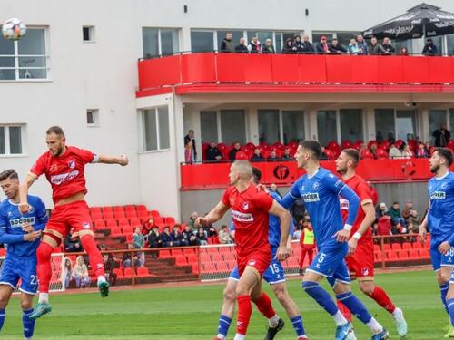 Sloga Meridian upisala petu uzastopnu pobjedu, Radnik pao u Doboju