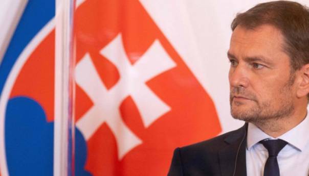 Slovački premijer i vlada podnijeli ostavku zbog tajnog dogovora s Rusijom