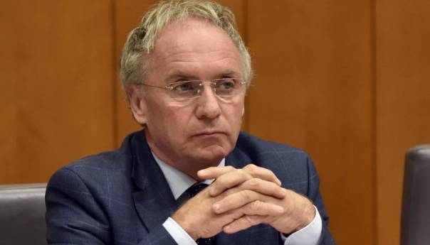 Slovenija će i dalje nadzirati prijelaze s Italijom