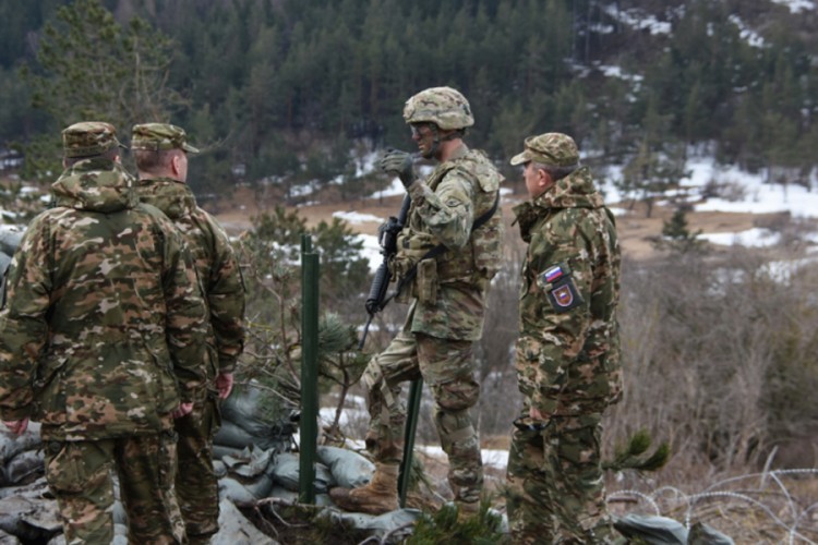 Slovenija jača odbrambene kapacitete