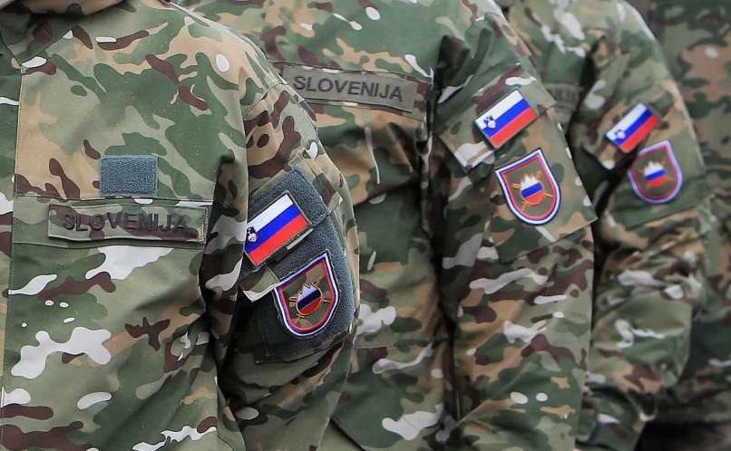 Slovenija: Nevakcinisani vojnici ne mogu ići u međunarodne misije