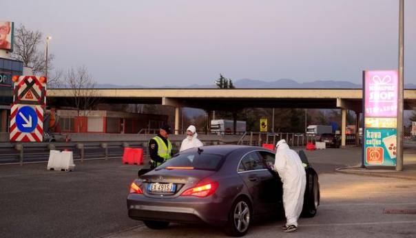 Slovenija: Od danas novi propisi za prelazak granice