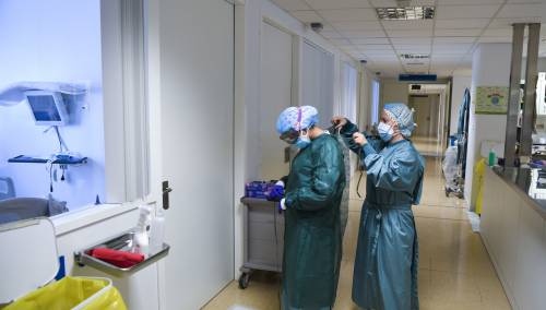 Slovenija opet otvara covid odjele: Ozbiljnije je nego što smo spremni priznati