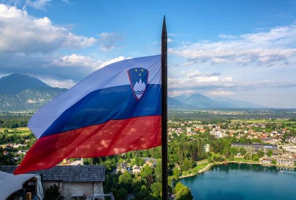 Slovenija pred referendumom: Građani odlučuju o povećanju vojne potrošnje