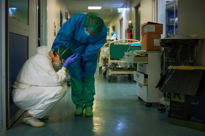 Slovenija: Preminula starija osoba zaražena virusom korona