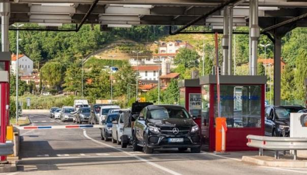 Slovenija skratila karantenu na 10 dana