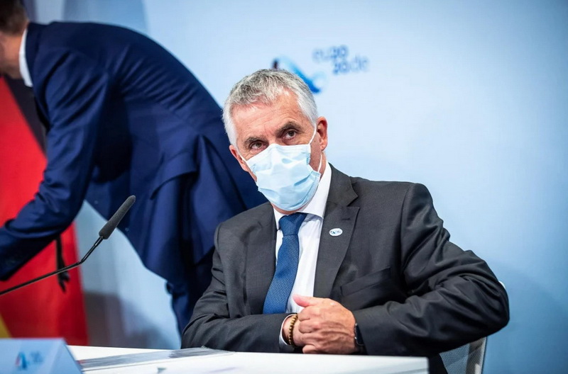 Slovenija zasad neće staviti Hrvatsku na crvenu listu