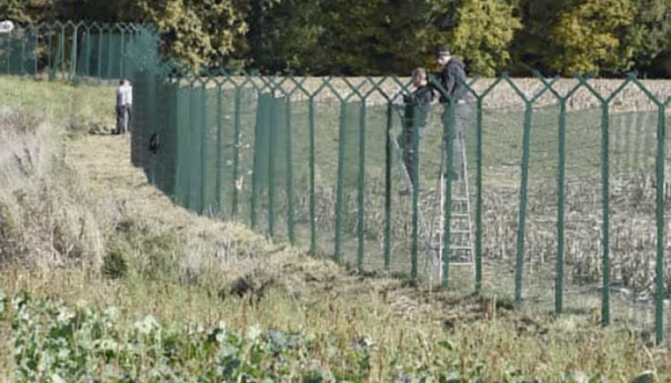 Slovenska vlada planira postavljanje dodatne ograde prema Hrvatskoj