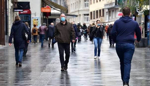 Slovenska vlada popustila i donijela nove mjere za održavanje javnih skupova