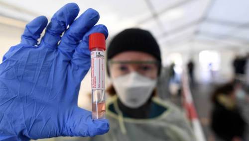 Slovenski epidemiolozi upozorili na 'importirane' slučajeve zaraze iz Hrvatske