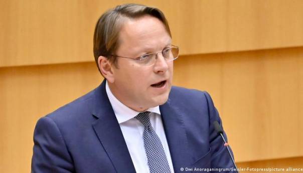 Slučaj Varhelji: Orbanov čovjek u Briselu