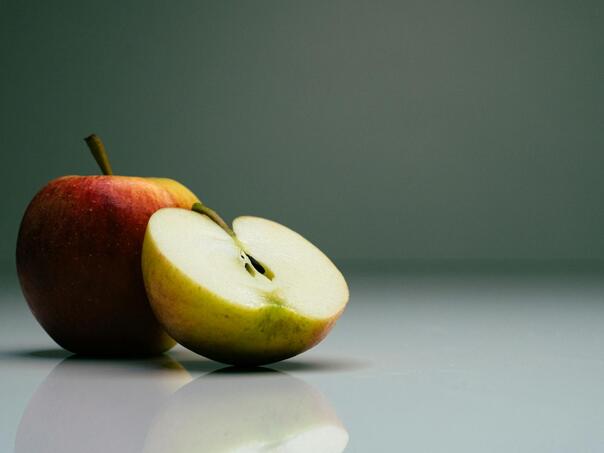 Slučajno ste pojeli sjemenke jabuke? Evo šta trebate znati