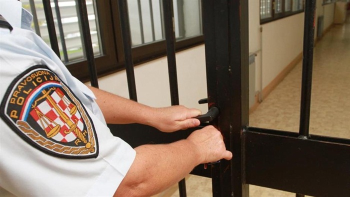 Službenik zatvora u Splitu pozitivan na koronavirus