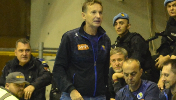 Smajlagić: Opušteni smo kada gubimo 10 razlike, meni treba da smo opušteni kod 0:0