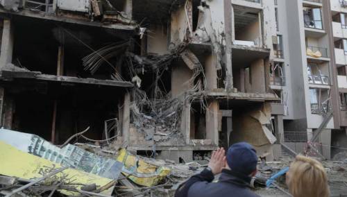 Smanjena vidljivost na pojedinim dionicama uz rijeke Bosnu, Vrbas i Spreču zbog magle