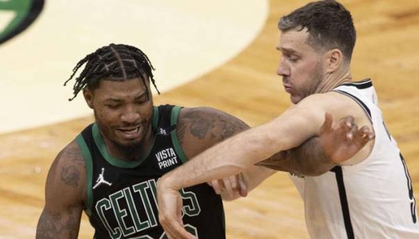 Smart najbolji defanzivac u ovoj sezoni