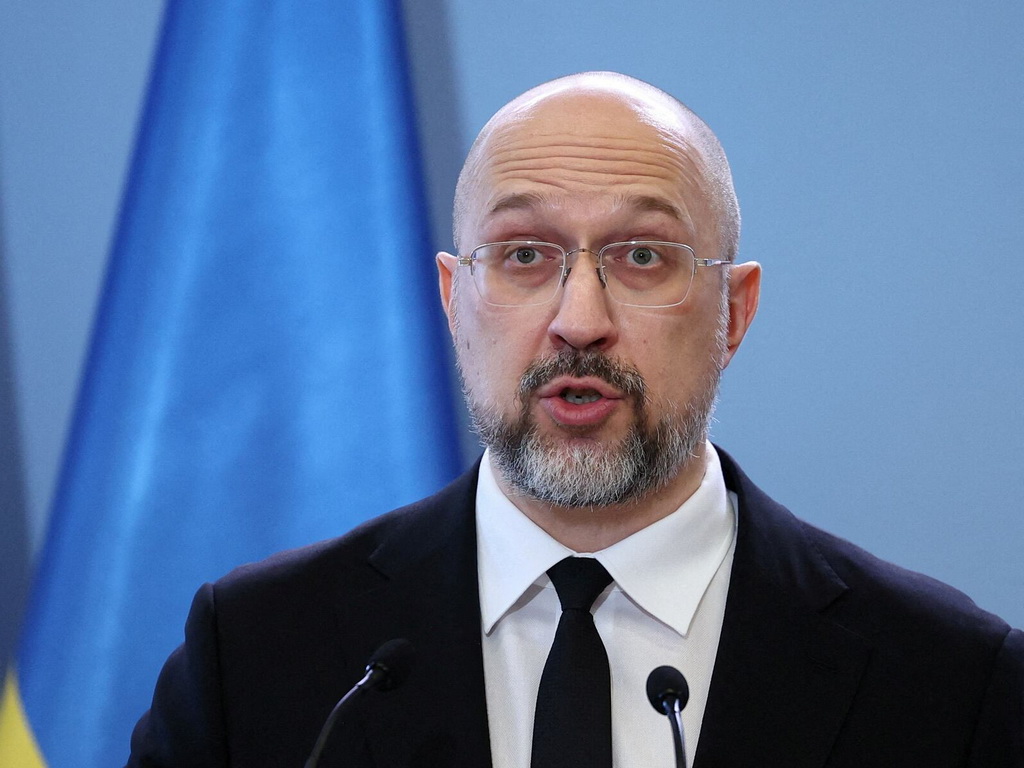 Šmihal: Ukrajina dobila 1,9 milijardi dolara bespovratnih sredstava od SAD-a