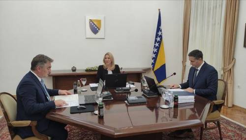 Smijenjen ambasador Skaka, imenovan Halilović
