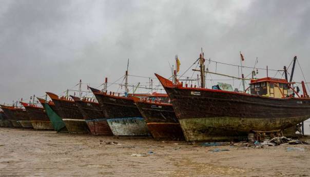 Snažan ciklon približio se Indiji i Pakistanu, utopila se četvorica dječaka