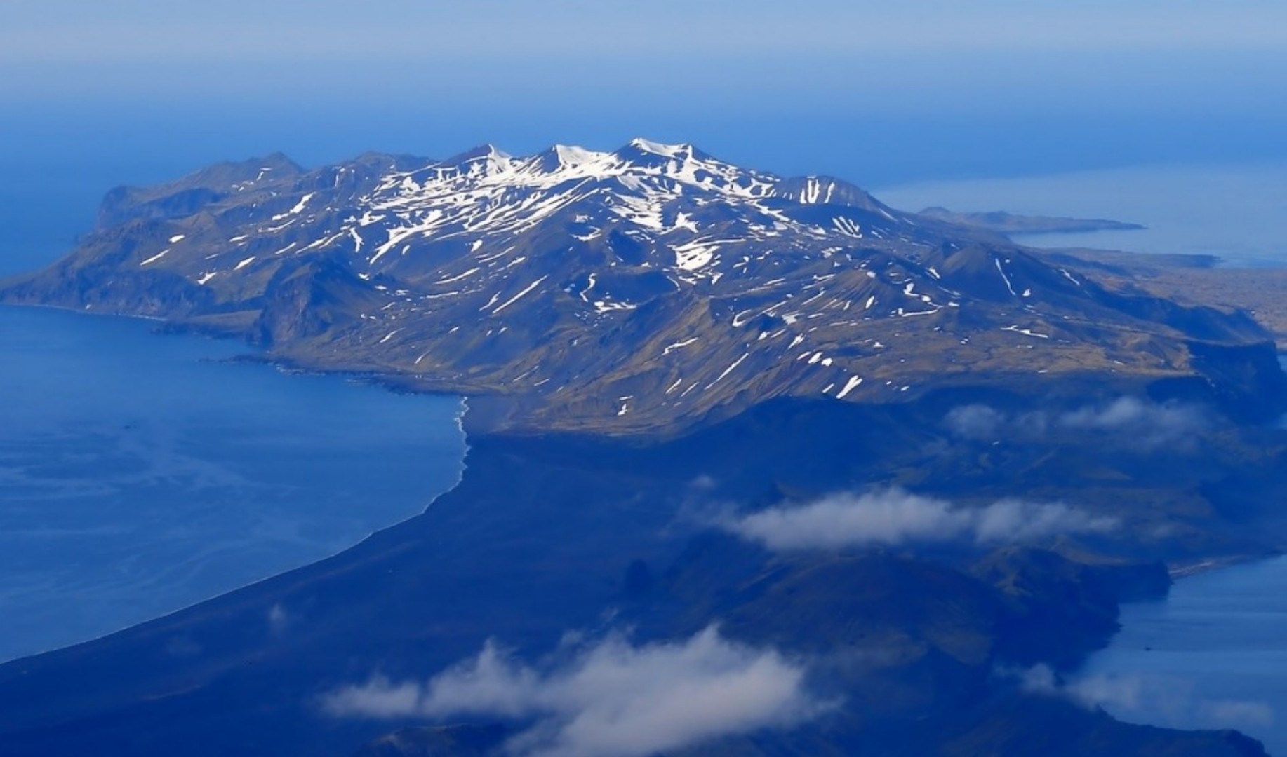 Snažan zemljotres u moru između Grenlanda i norveškog ostrva