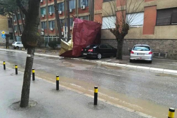 Snažna oluja na jugu Srbije