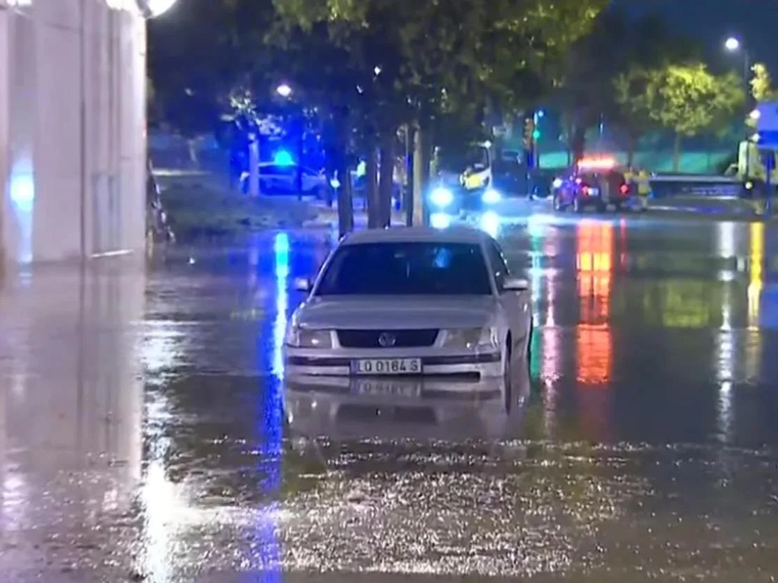 Snažna oluja paralisala istok Španije