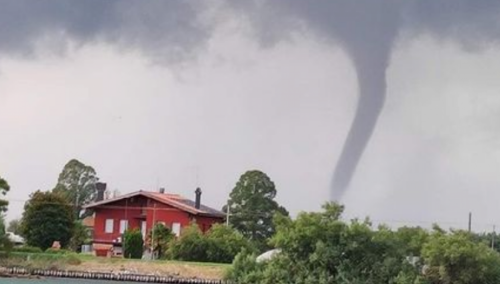 Snažno nevrijeme pogodilo Sloveniju, na udaru Hrvatska