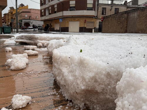 Snažno nevrijeme pogodilo Valenciju: Ulice pretvorene u rijeke